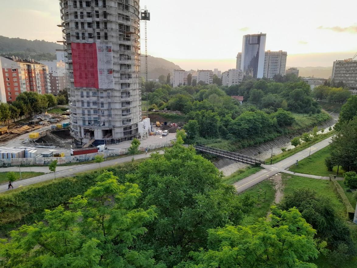 Apartman Bulevar Stupine Tuzla Esterno foto